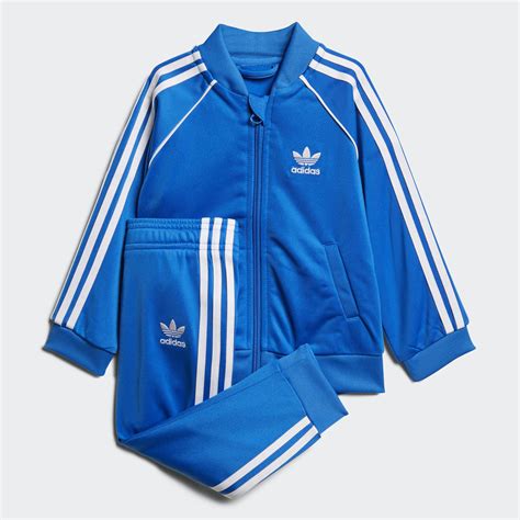 cheap adidas clothes online outlet.